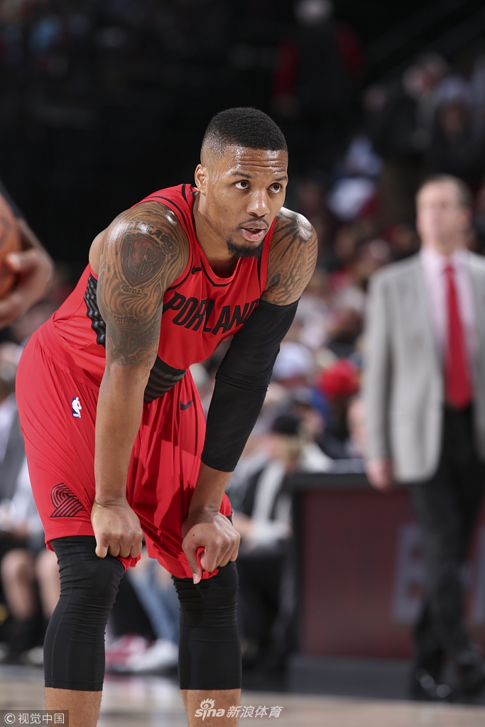 利拉德手感滚烫,带领广厦男篮血战费城76人,赛后一句话霸气侧漏 利拉德手感滚烫,带领广厦男篮血战费城76人,赛后一句话霸气侧漏